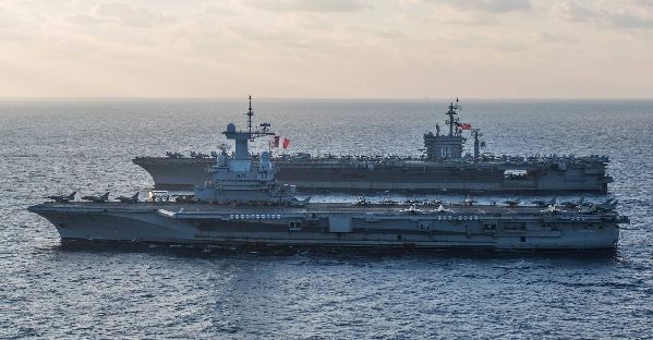 德国欲造“欧洲航母” 默克尔看中尼米兹级类型