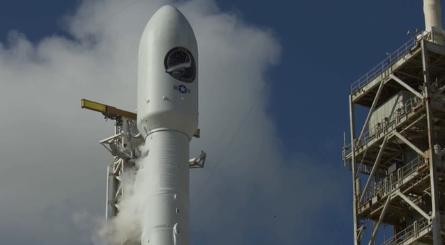 蒙着神秘面纱的太空作战利器——美军X-37B空天飞机
