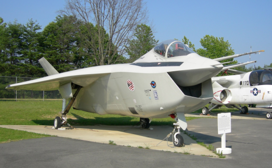 “闪电”变“肥电”,F-35为何还是如此受欢迎?