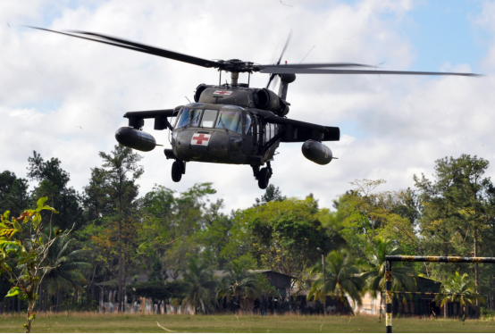 UH-60“黑鹰”，全优的通用直升机